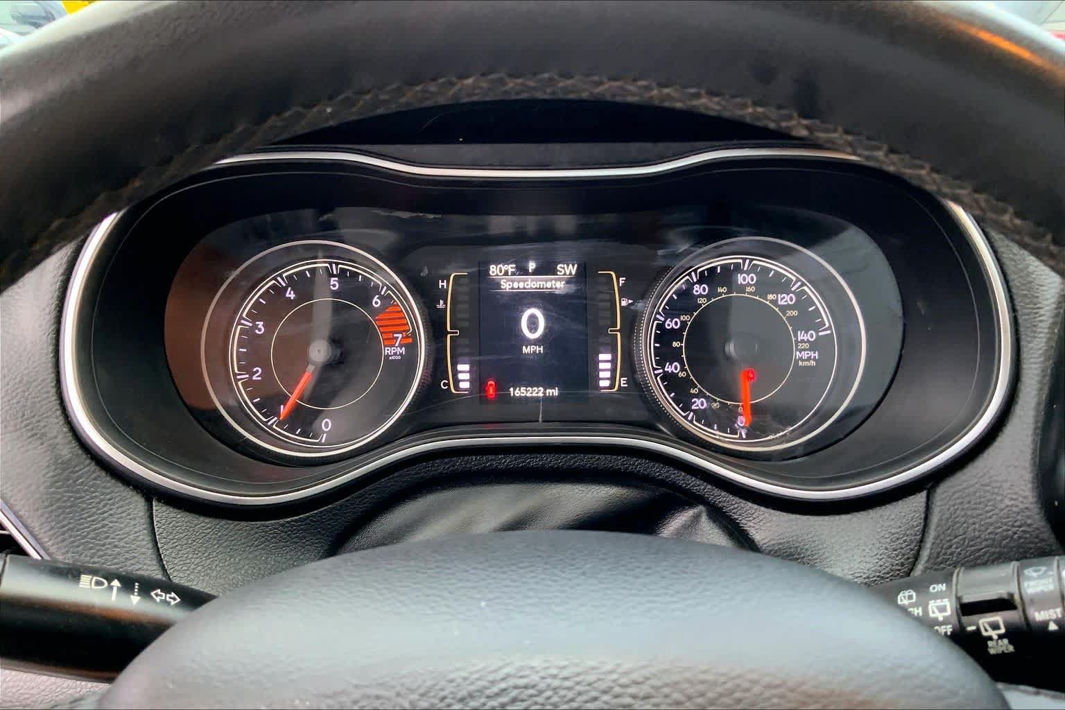 Used 2020 Jeep Cherokee Latitude Plus FWD image 22