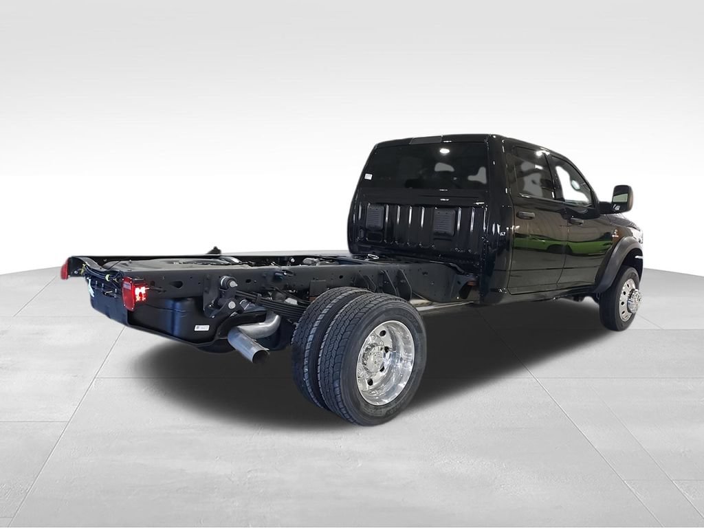 New 2026 RAM 4500 Tradesman w/ Chrome Appearance Group AWD/4WD image 8