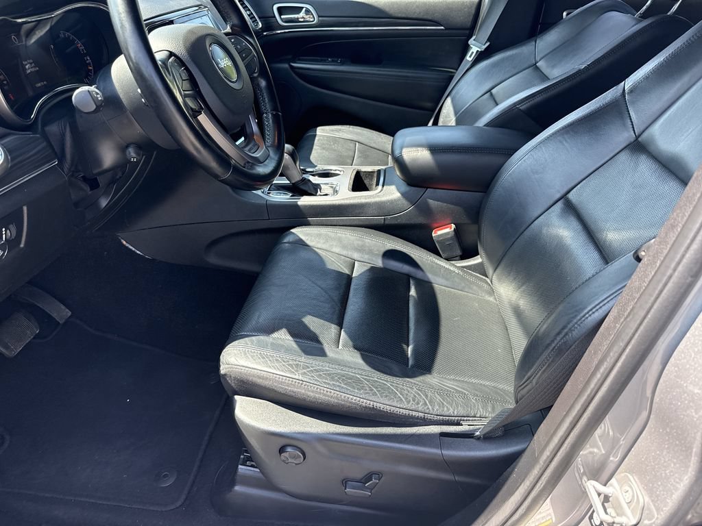 Used 2021 Jeep Grand Cherokee Limited RWD image 9