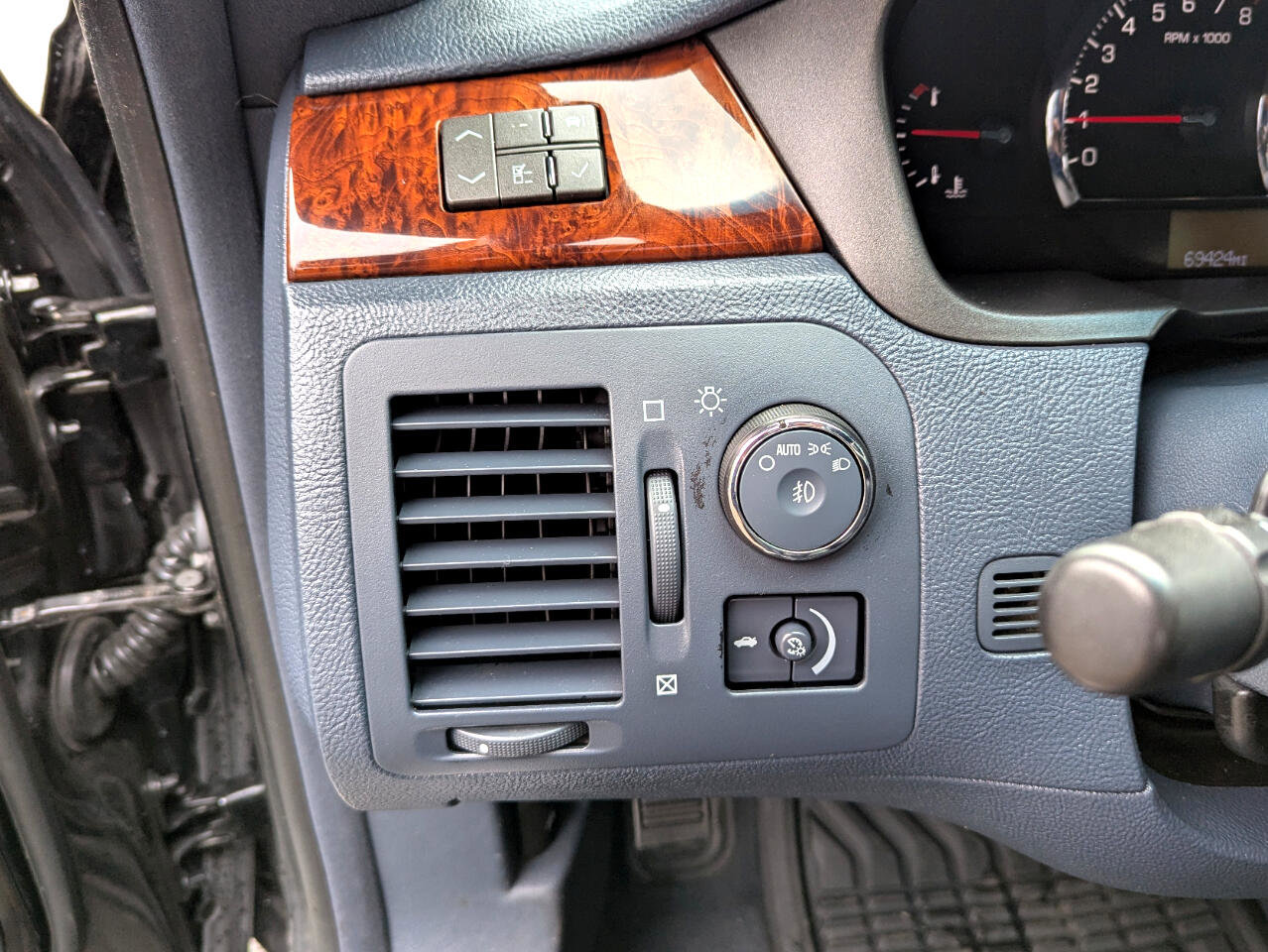 Used 2007 Cadillac DTS image 14