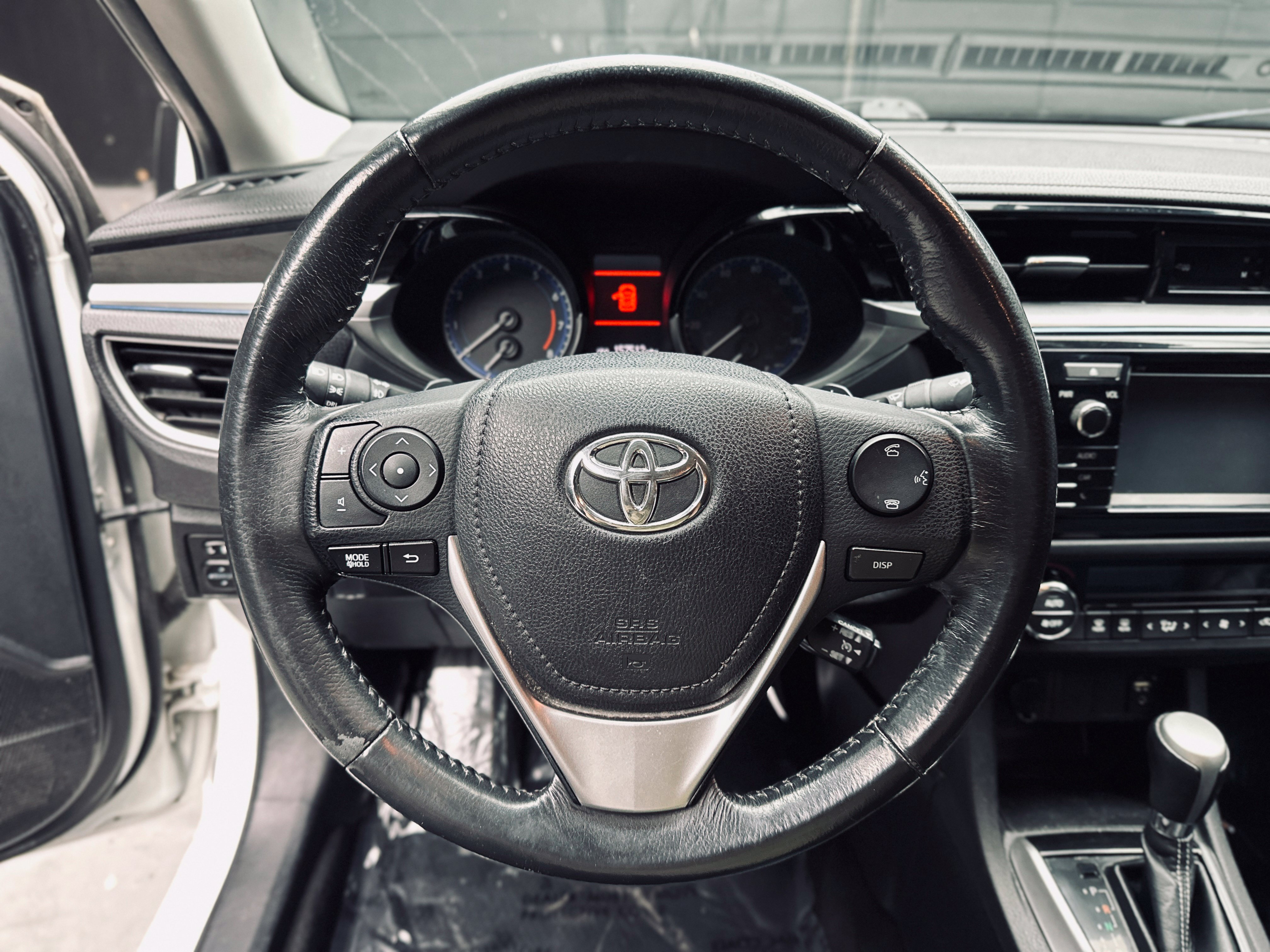 Used 2015 Toyota Corolla S FWD image 26