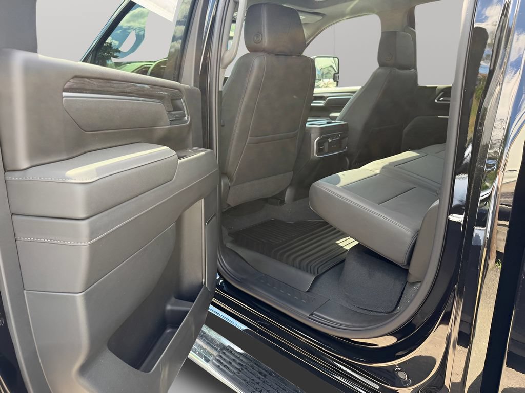New 2026 Chevrolet Silverado 2500 LTZ w/ LTZ Premium Package AWD/4WD image 35