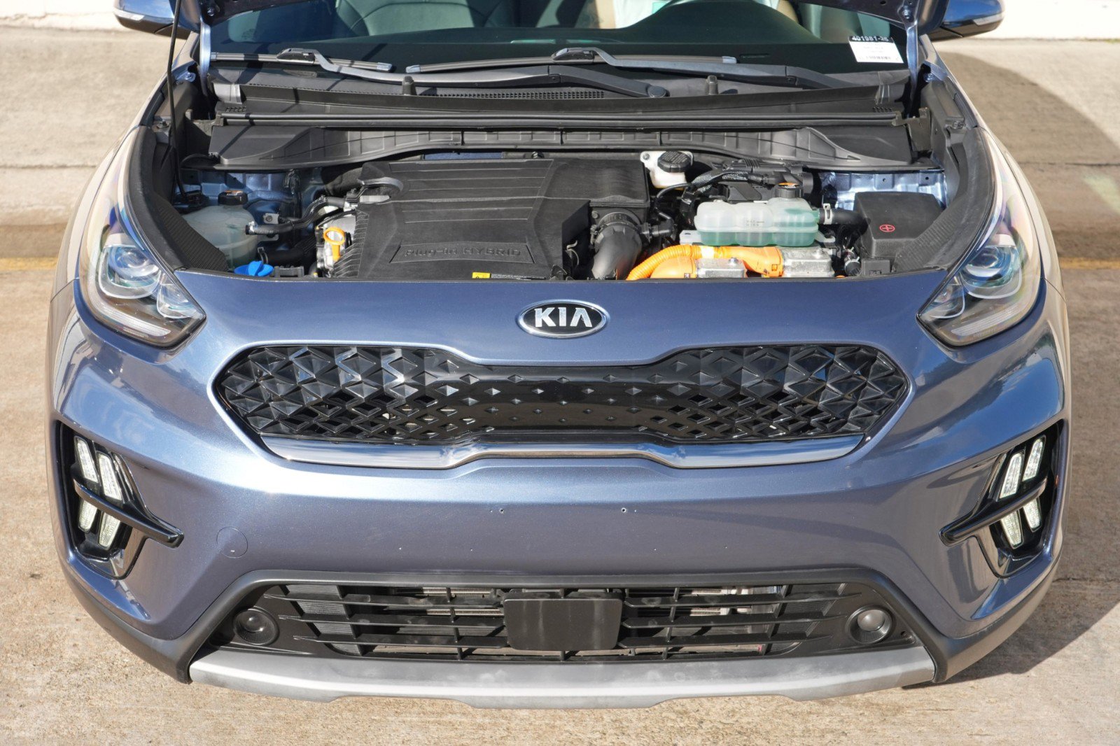 Used 2020 Kia Niro EX Premium FWD image 7
