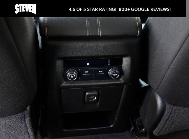 Used 2019 Chevrolet Traverse LT FWD image 14