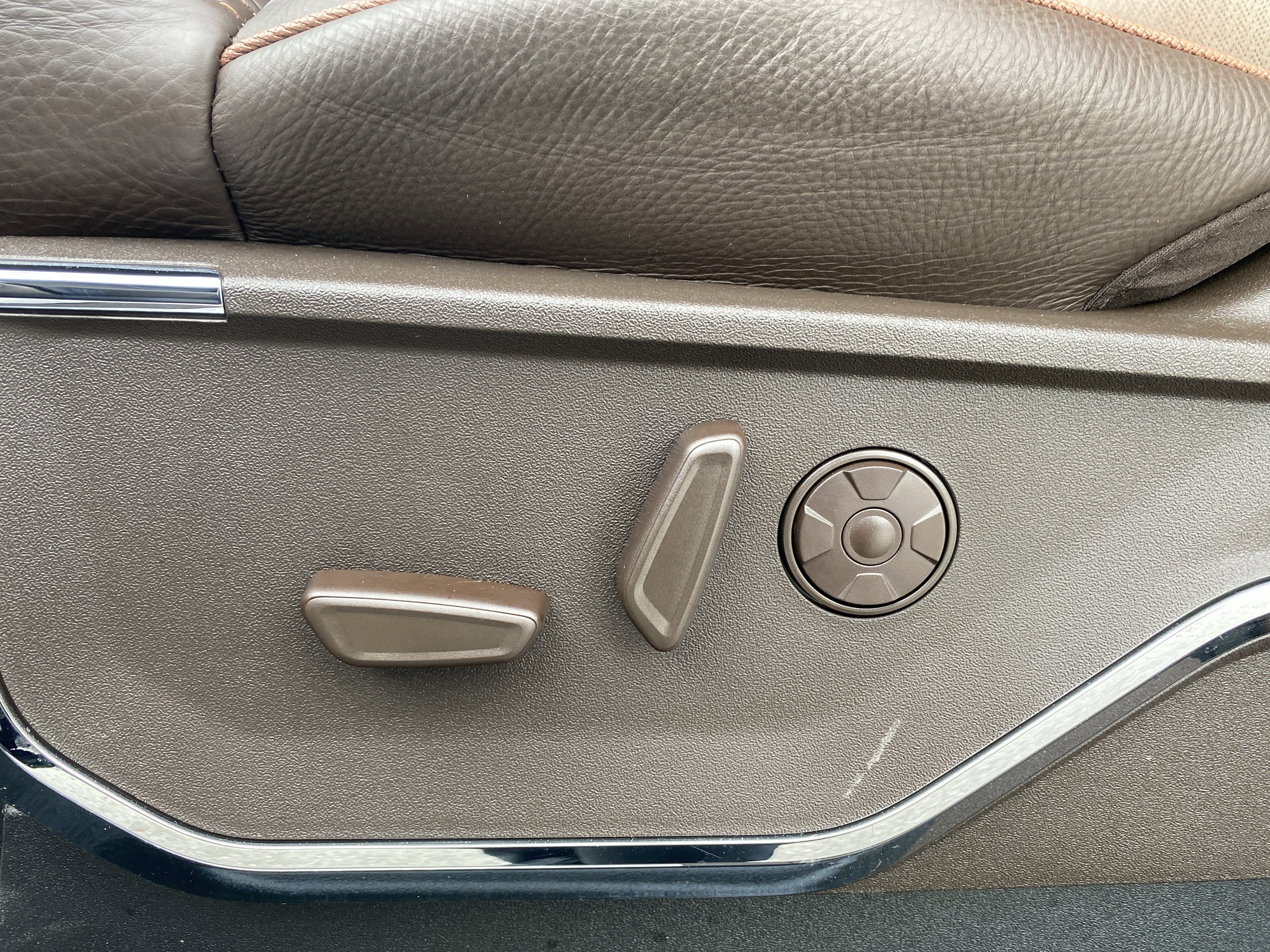 Used 2025 Ford F350 King Ranch image 50