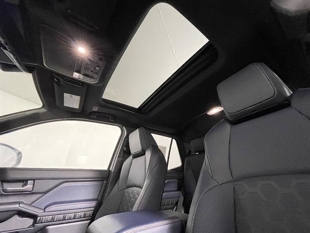 New 2026 Toyota 4Runner Platinum image 10