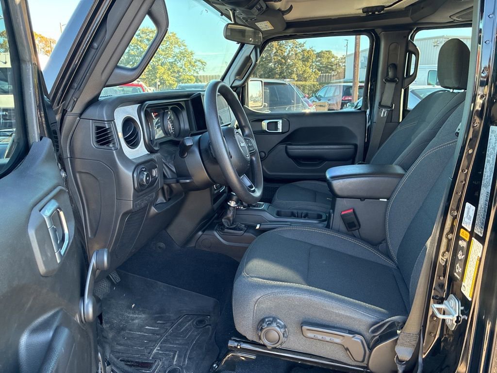 Used 2024 Jeep Wrangler Sport image 10