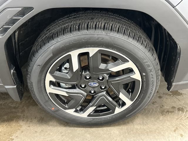 Certified 2025 Subaru Forester Premium image 5
