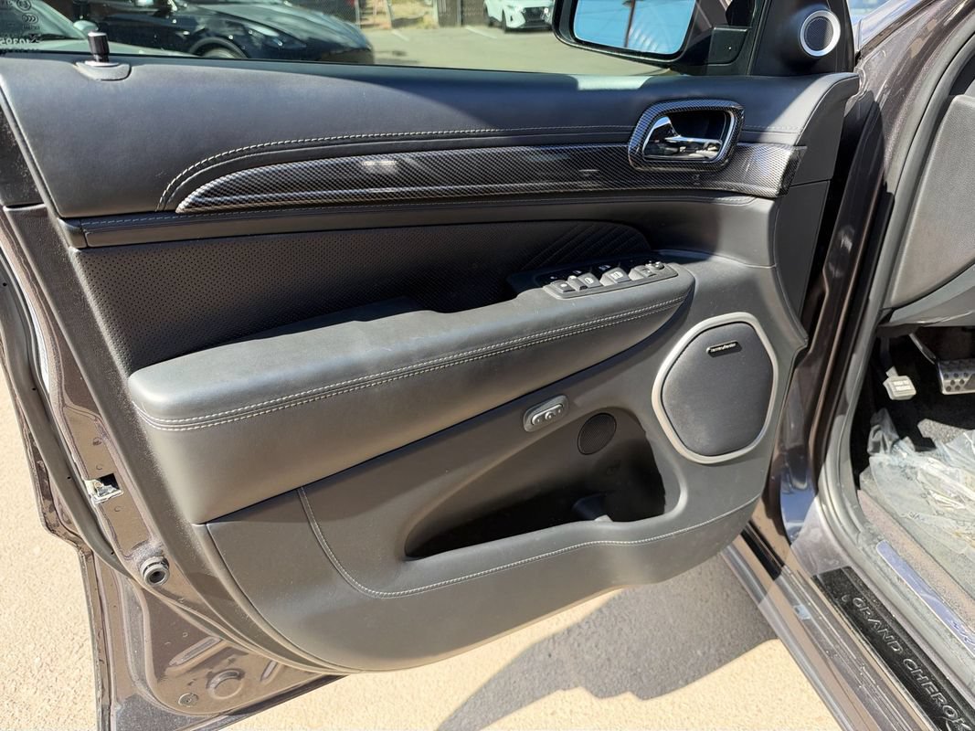 Used 2019 Jeep Grand Cherokee SRT AWD/4WD image 19