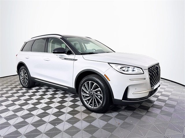 Used 2025 Lincoln Corsair Reserve w/ Equipment Group 202A image 10