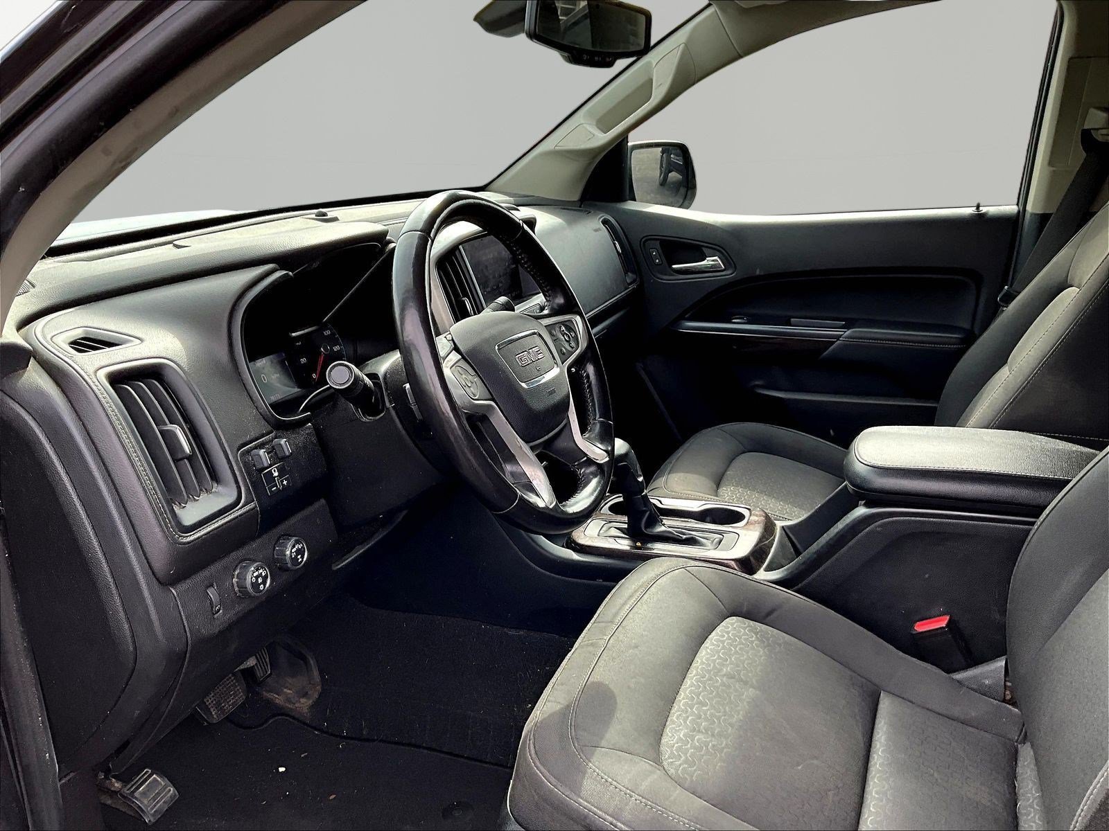 Used 2020 GMC Canyon SLE w/ Elevation Edition AWD/4WD image 18