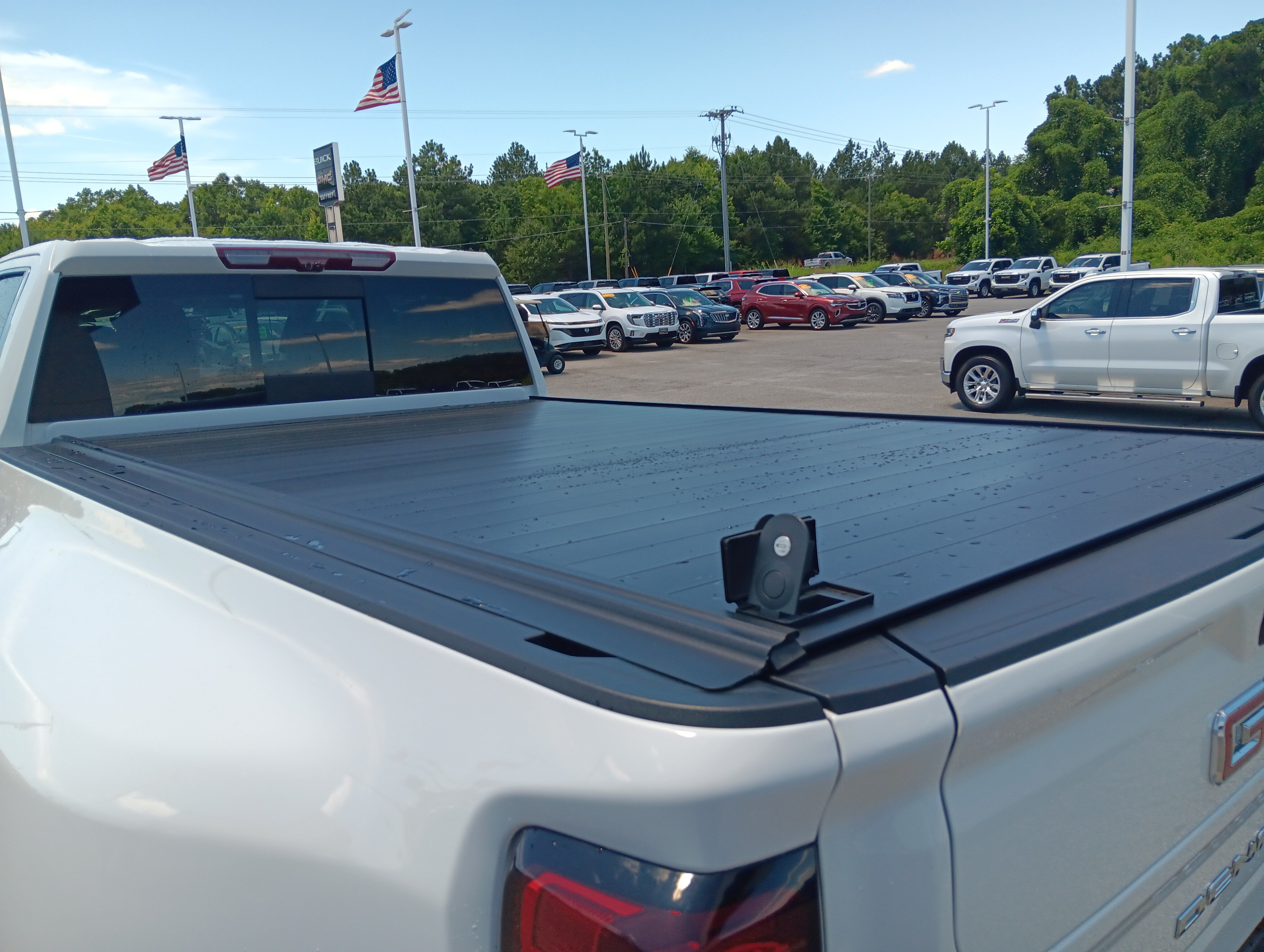 Used 2023 GMC Sierra 3500 Denali w/ Denali Ultimate Package AWD/4WD image 4