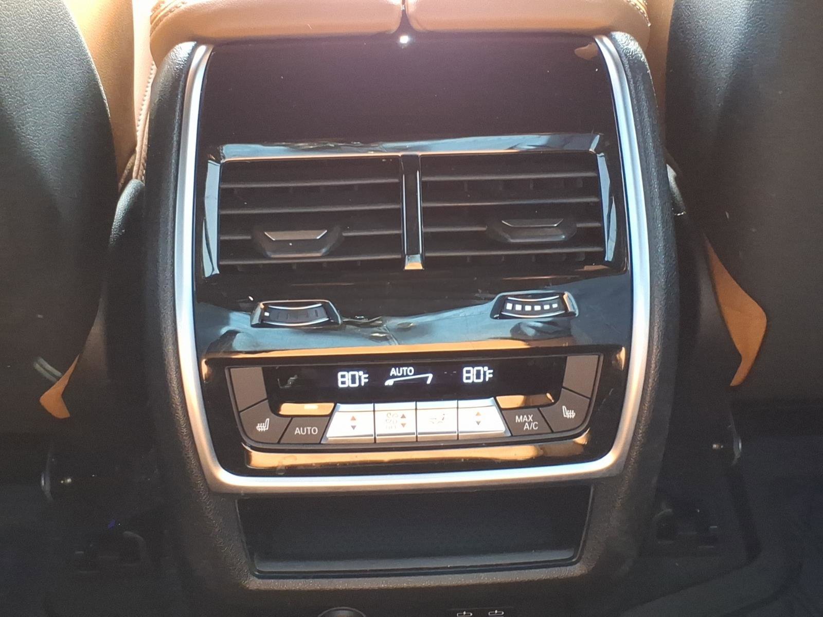 Used 2024 BMW X7 xDrive40i w/ M Sport Package image 13