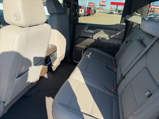 New 2026 GMC Sierra 1500 SLT image 11