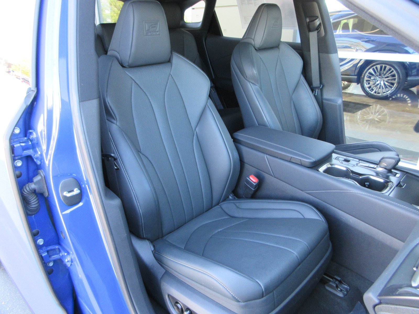 Used 2023 Lexus RX 350 F Sport w/ Cold Area Package AWD/4WD image 26
