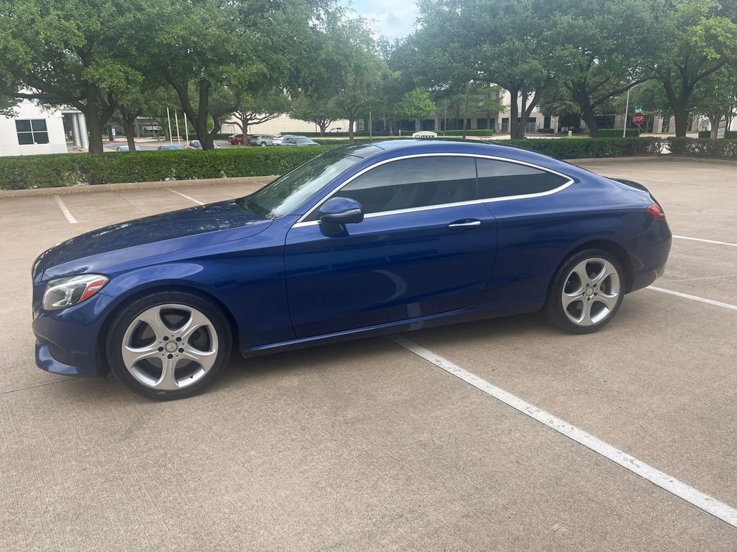 Used 2017 Mercedes-Benz C 300 Coupe image 5