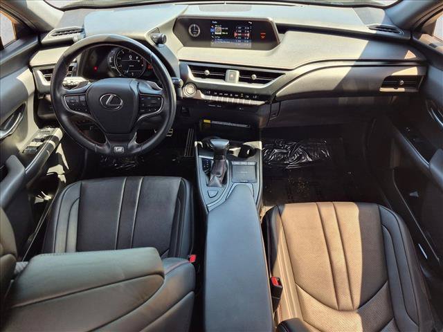 Used 2021 Lexus UX 200 F Sport w/ Accessory Package (Z1) FWD image 18