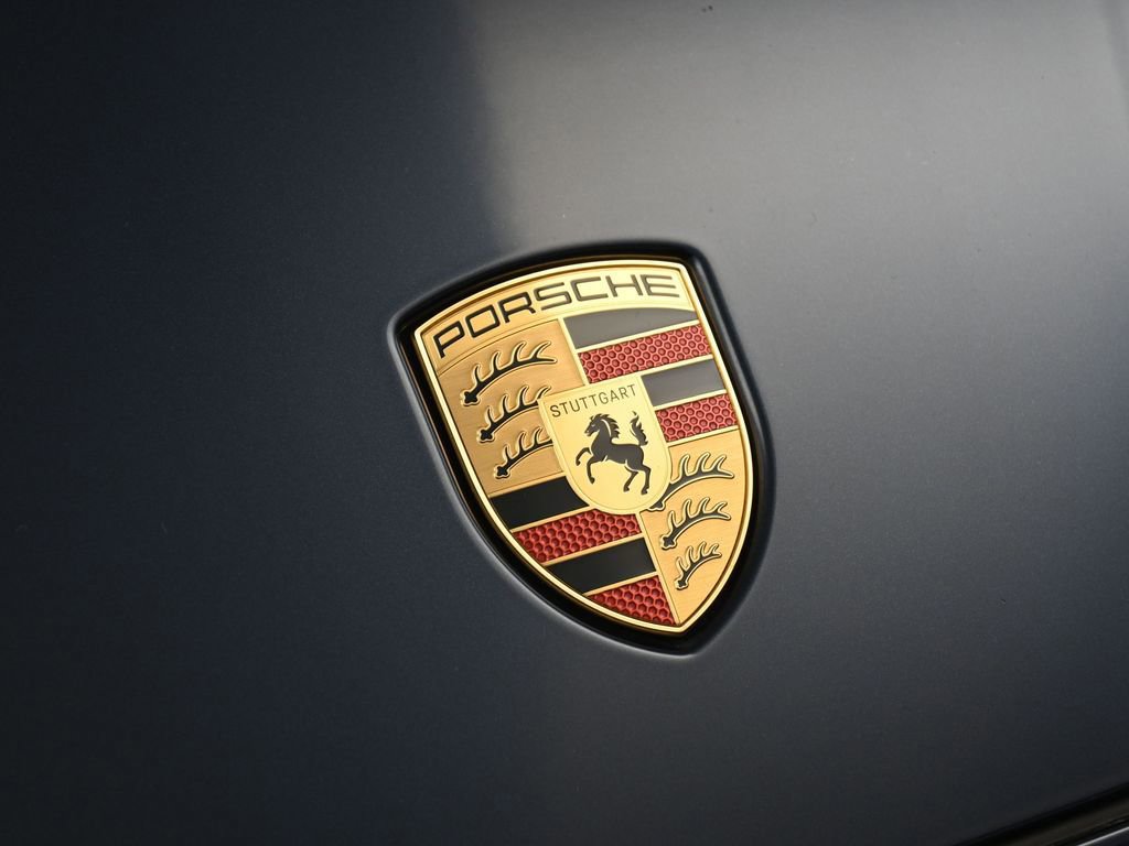 Certified 2025 Porsche Cayenne image 13