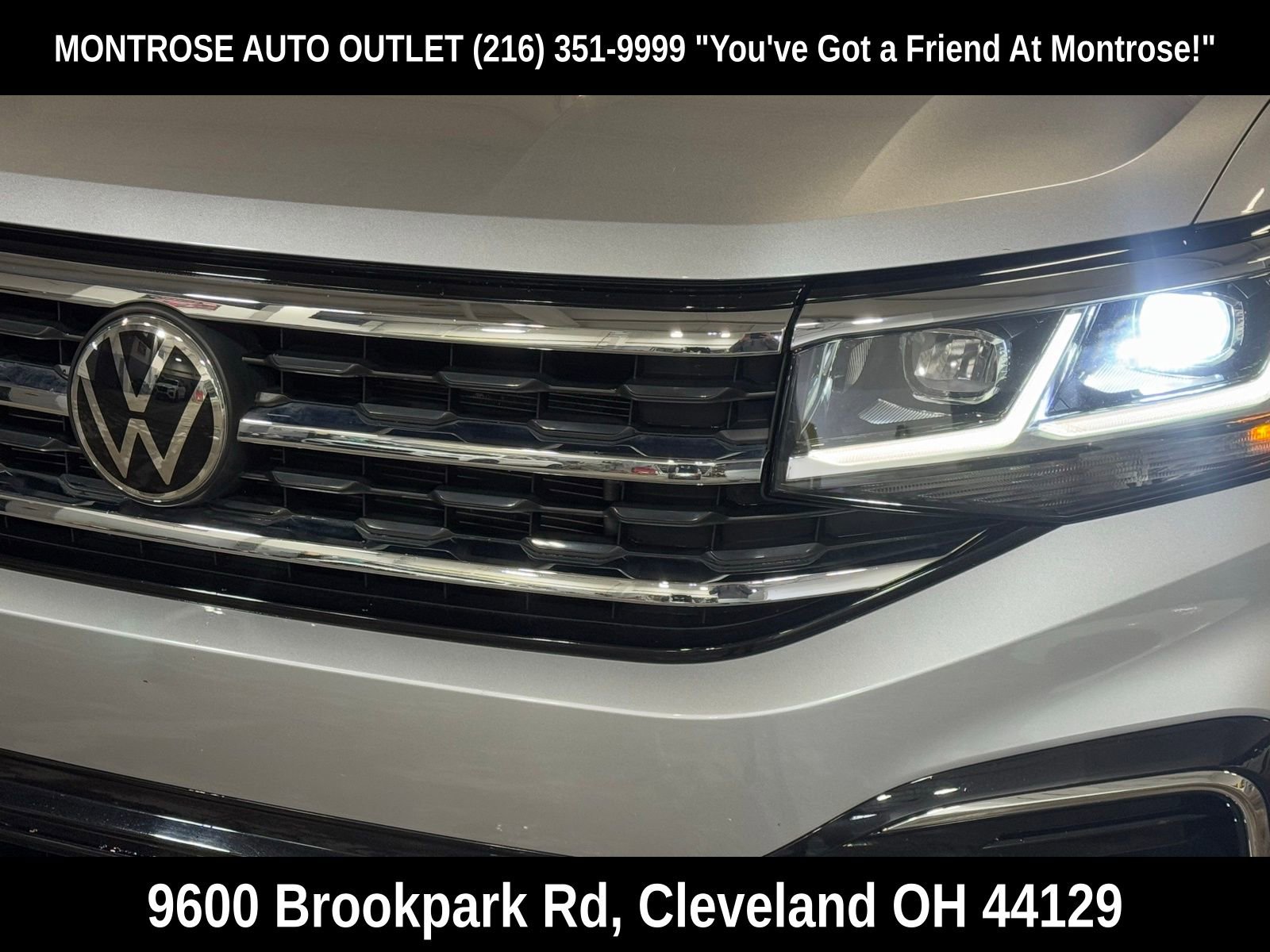 Used 2022 Volkswagen Atlas Cross Sport SEL R-Line image 55