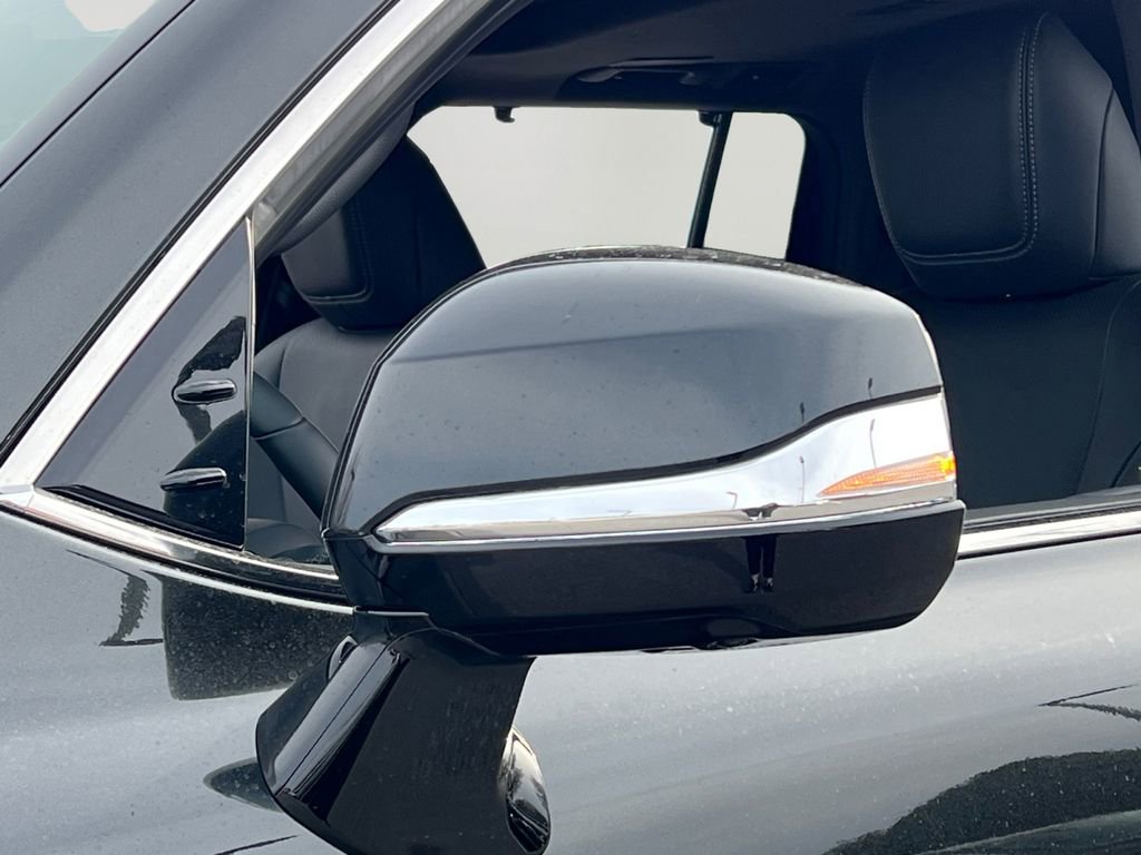 New 2026 Lexus LX 600 4WD w/ Luxury Package image 26