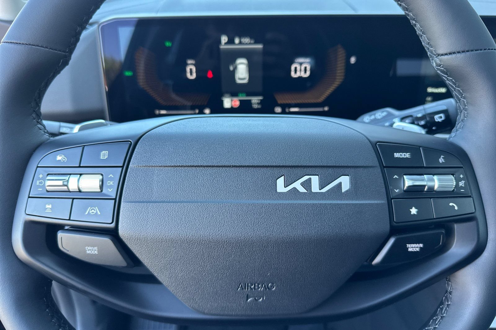New 2026 Kia Sportage EX AWD/4WD image 23