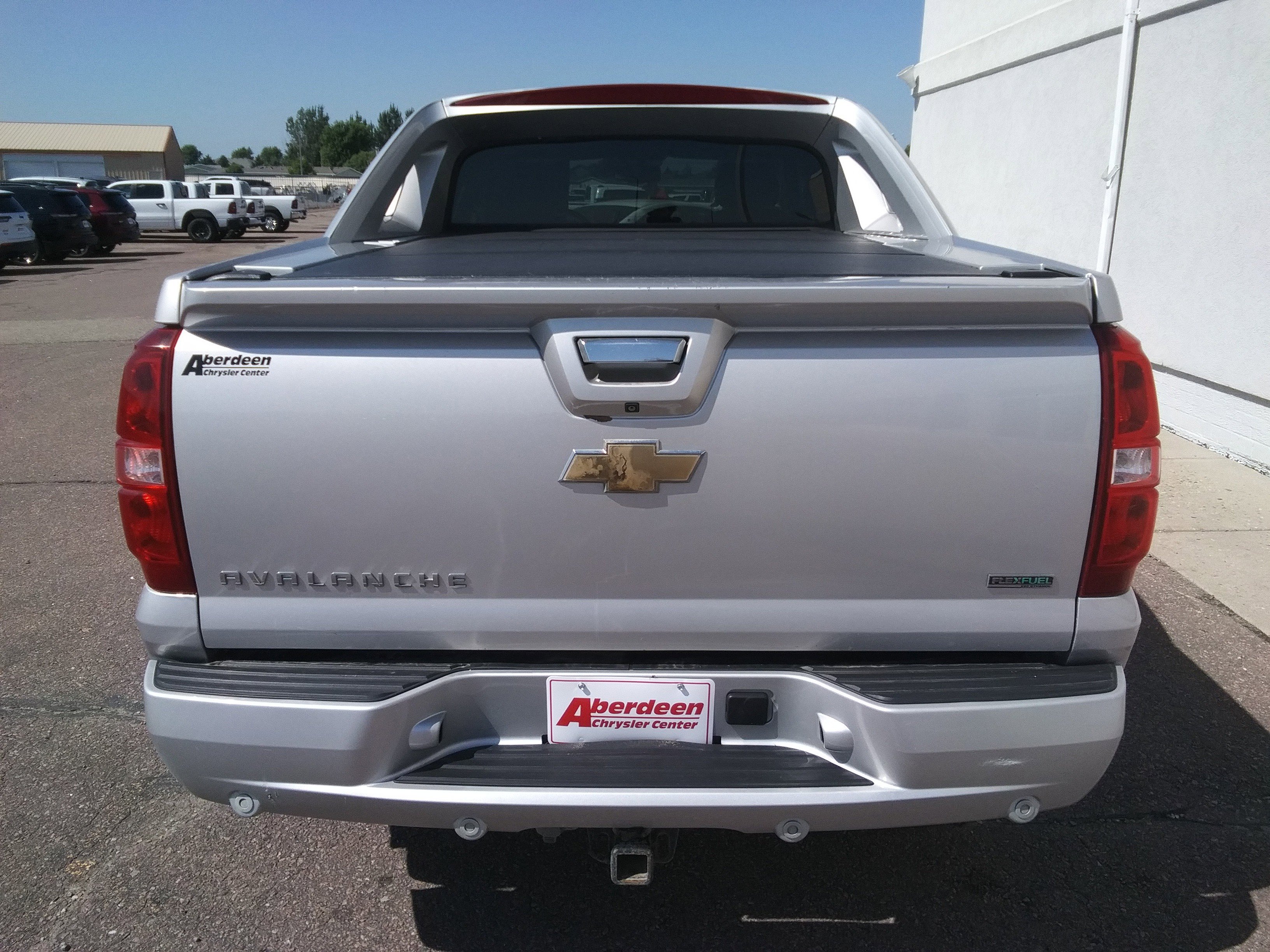 Used 2011 Chevrolet Avalanche LT AWD/4WD image 6