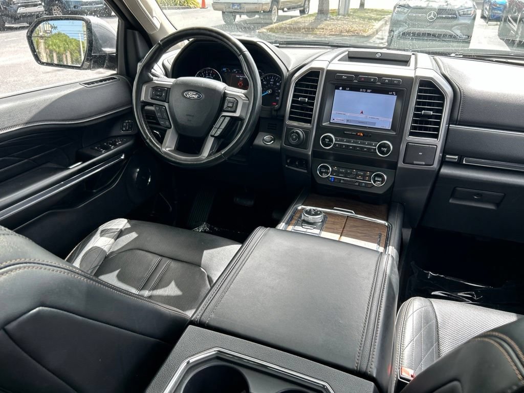 Used 2019 Ford Expedition Platinum RWD image 9