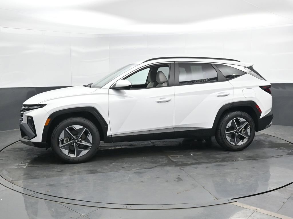 Used 2025 Hyundai Tucson SEL AWD/4WD image 9