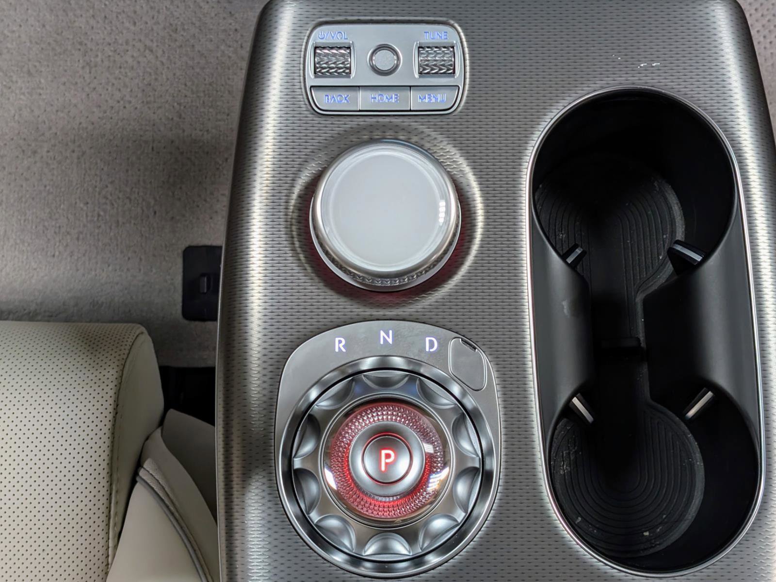 Used 2025 Genesis GV60 Performance image 32