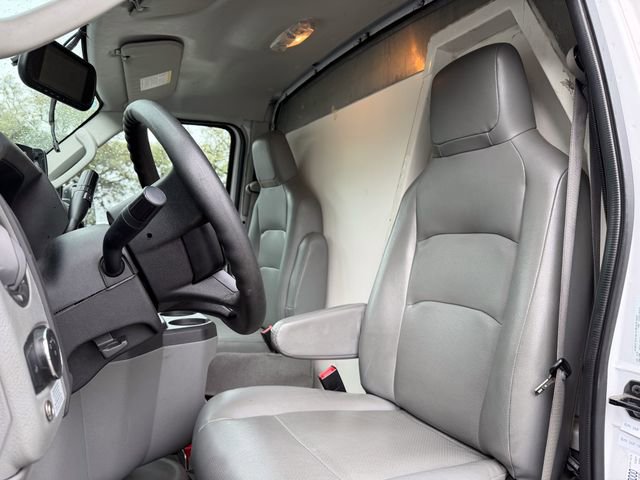 Used 2023 Ford E-350 and Econoline 350 Super Duty w/ Power Windows & Locks Group RWD image 7