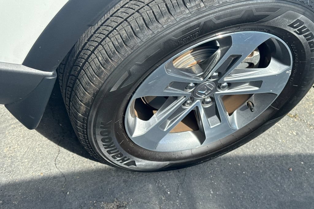 Used 2024 Honda Pilot EX-L image 4