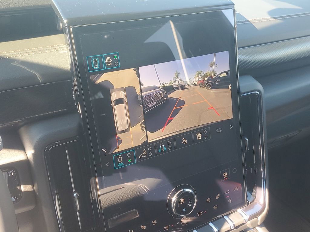 New 2026 GMC Yukon XL AT4 w/ AT4 Premium Plus Package image 15