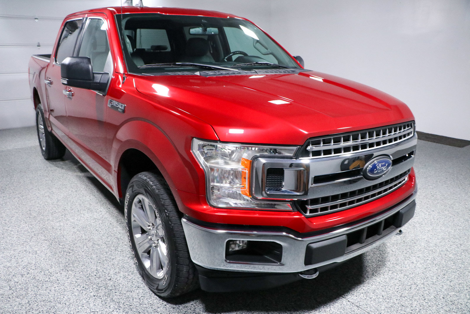 Used 2019 Ford F150 XLT w/ Equipment Group 302A Luxury image 5