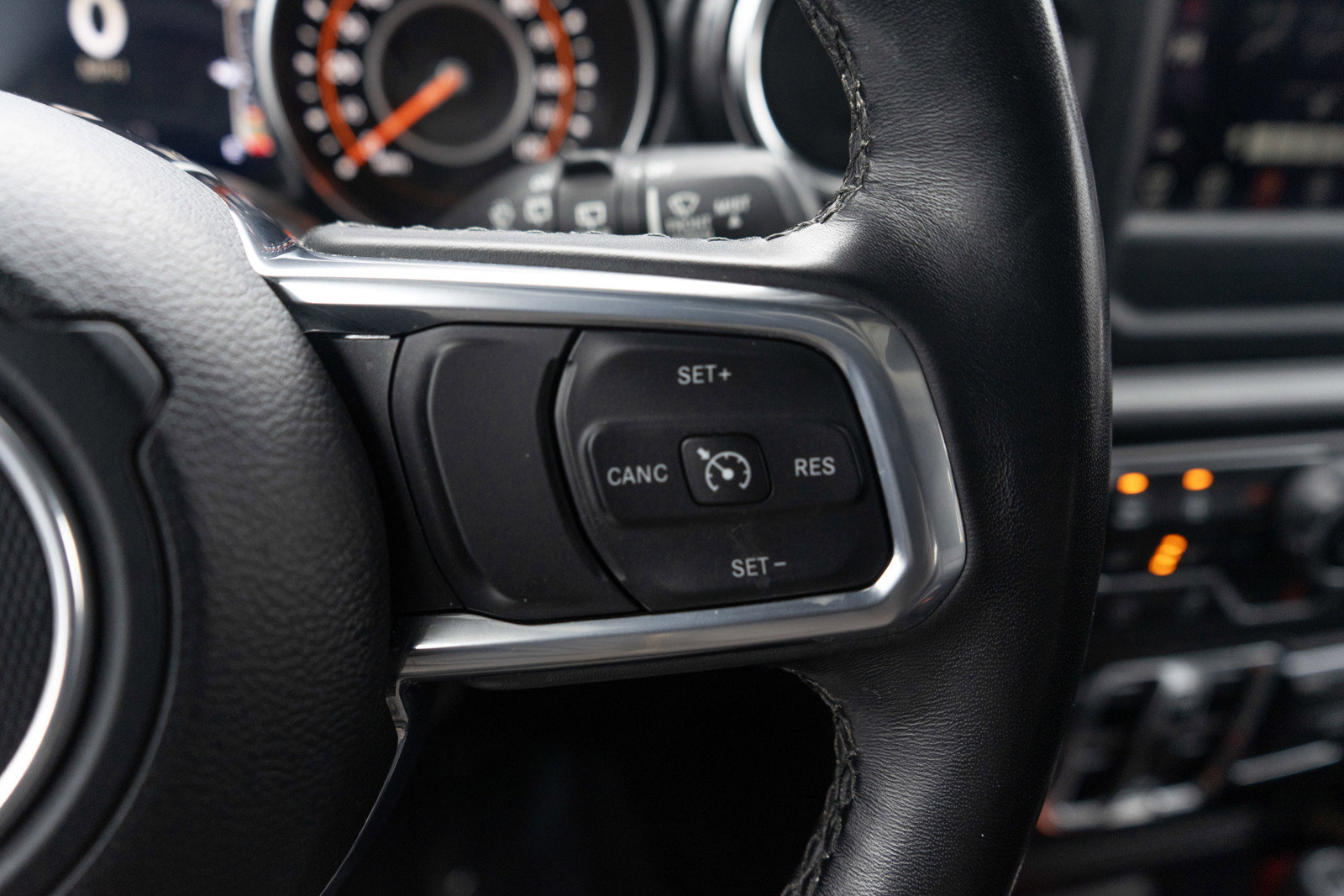 Used 2021 Jeep Wrangler Unlimited Sahara image 24