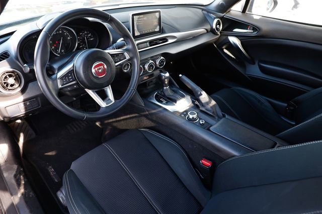 Used 2017 FIAT 124 Spider Classica image 6