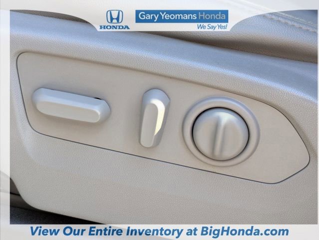 Used 2020 Chevrolet Silverado 1500 RST image 24