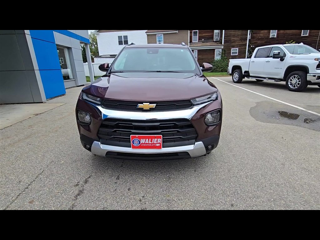Used 2023 Chevrolet TrailBlazer LT FWD image 3