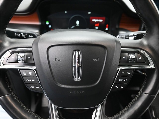 Used 2023 Lincoln Nautilus Reserve w/ Luxury Package image 19