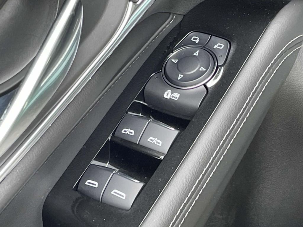 New 2025 Cadillac CT4 Premium Luxury image 17