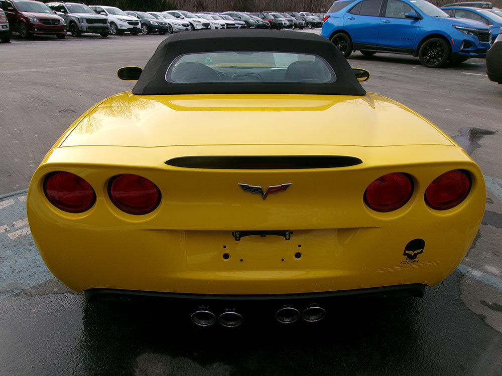 Used 2011 Chevrolet Corvette Grand Sport w/ Preferred Equipment Group RWD image 4