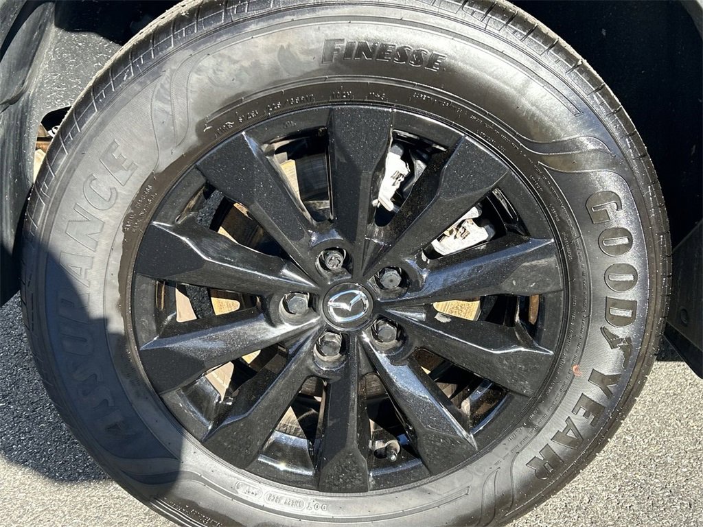 Certified 2025 MAZDA CX-50 AWD 2.5 S w/ Premium Package image 12