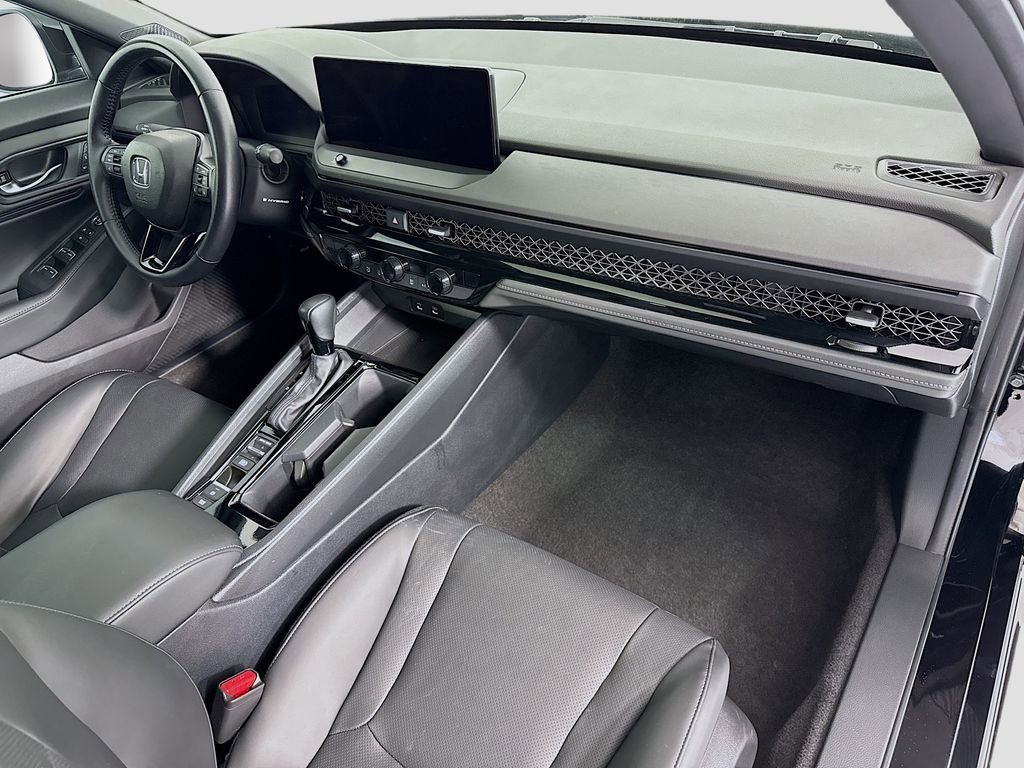 Certified 2024 Honda Accord Sport image 17