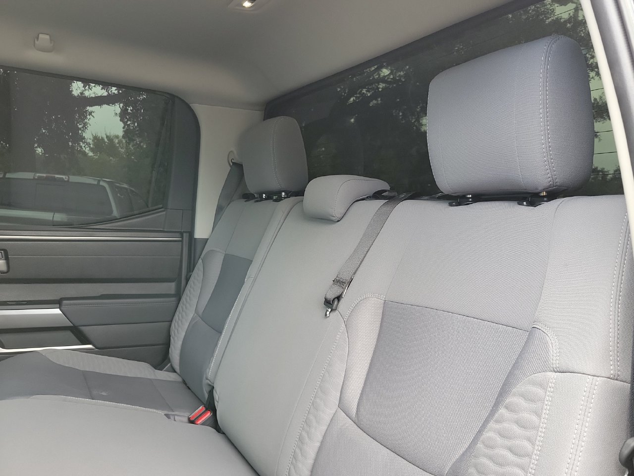 Used 2024 Toyota Tundra SR5 w/ SR5 Convenience Package AWD/4WD image 12