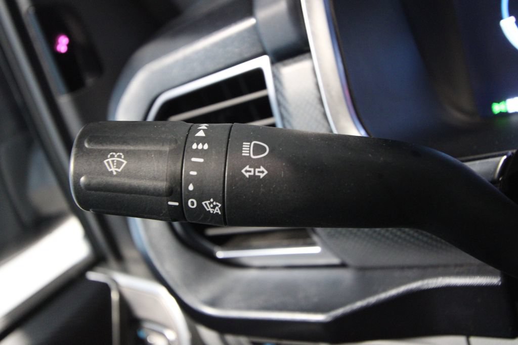 Used 2023 Ford F150 Limited AWD/4WD image 14