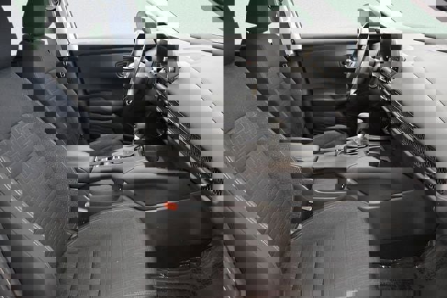 Used 2025 Honda HR-V LX image 21