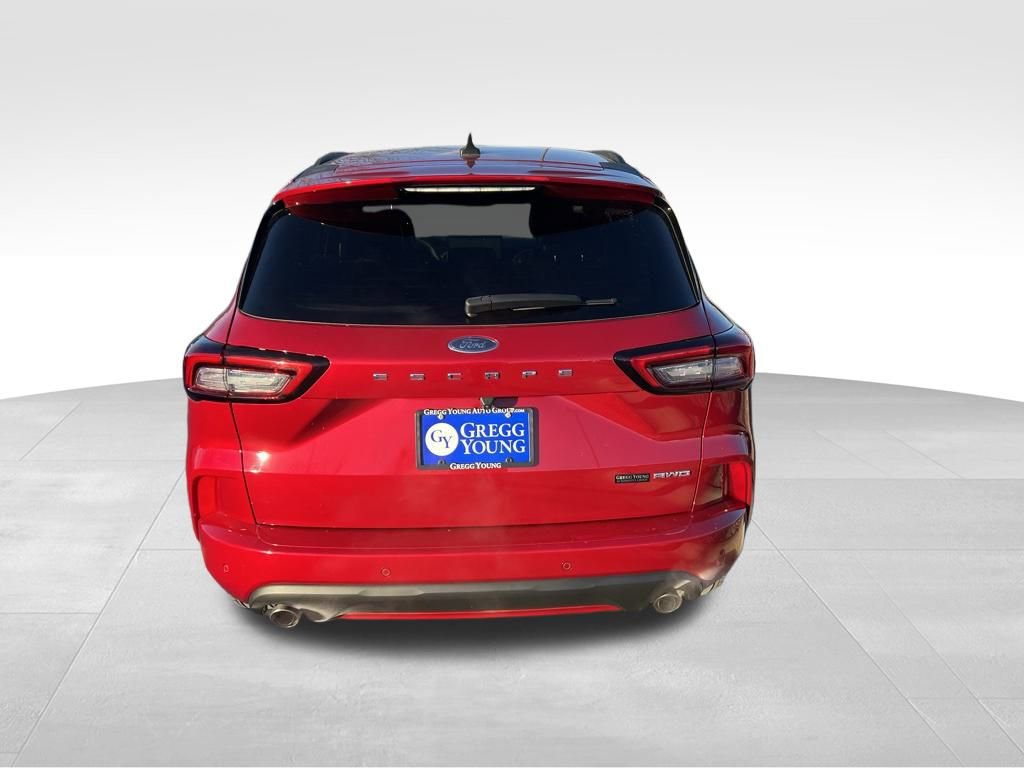 Used 2023 Ford Escape ST-Line w/ Tech Pack #1 image 5