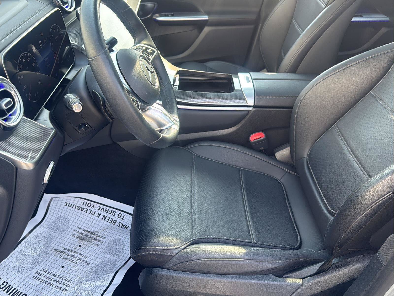 Used 2023 Mercedes-Benz GLC 300 4MATIC w/ Pinnacle Trim Package image 22