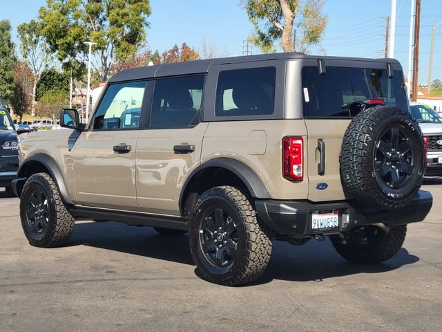 Used 2025 Ford Bronco Big Bend w/ Black Diamond Package image 2