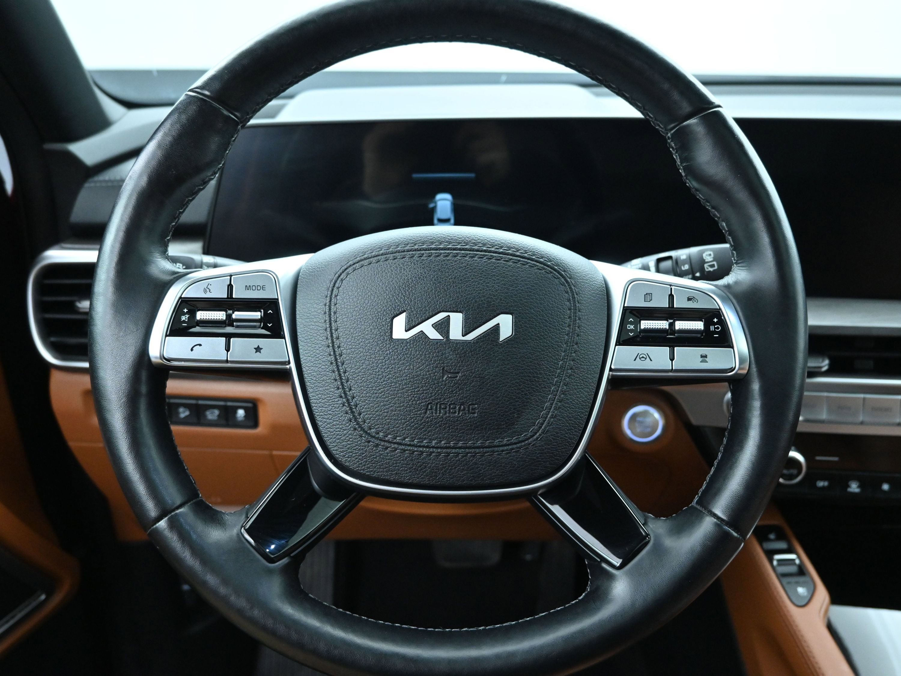 Used 2024 Kia Telluride EX X-Line image 13