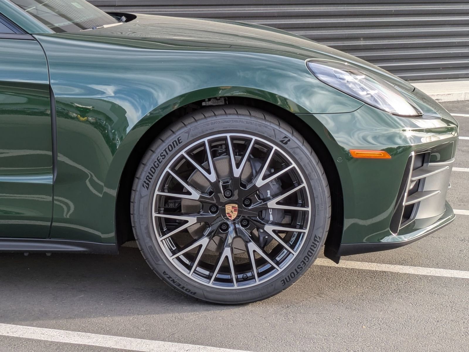 New 2026 Porsche Panamera image 11